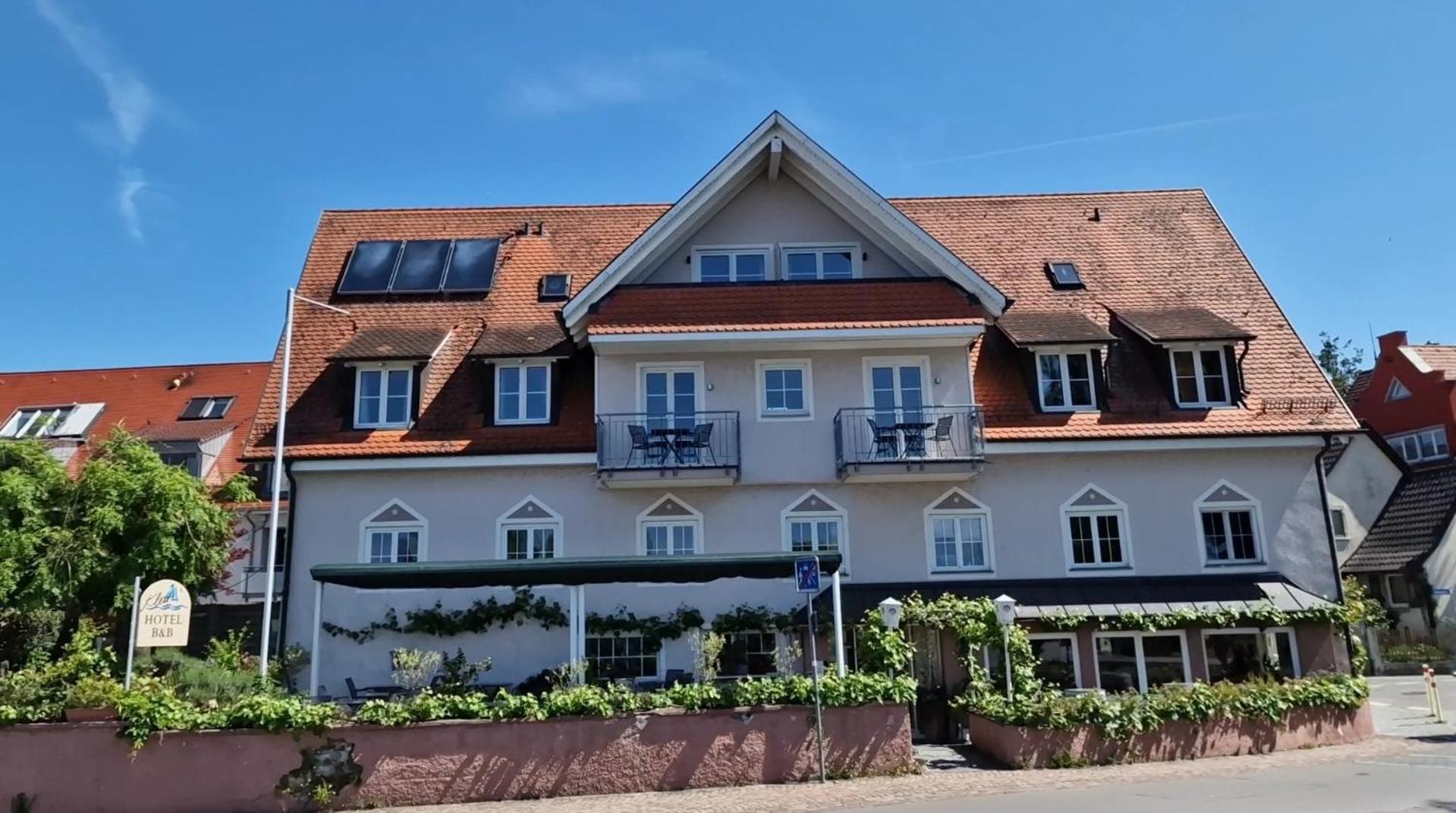 Hotel Klett B&B Лангенарген Экстерьер фото